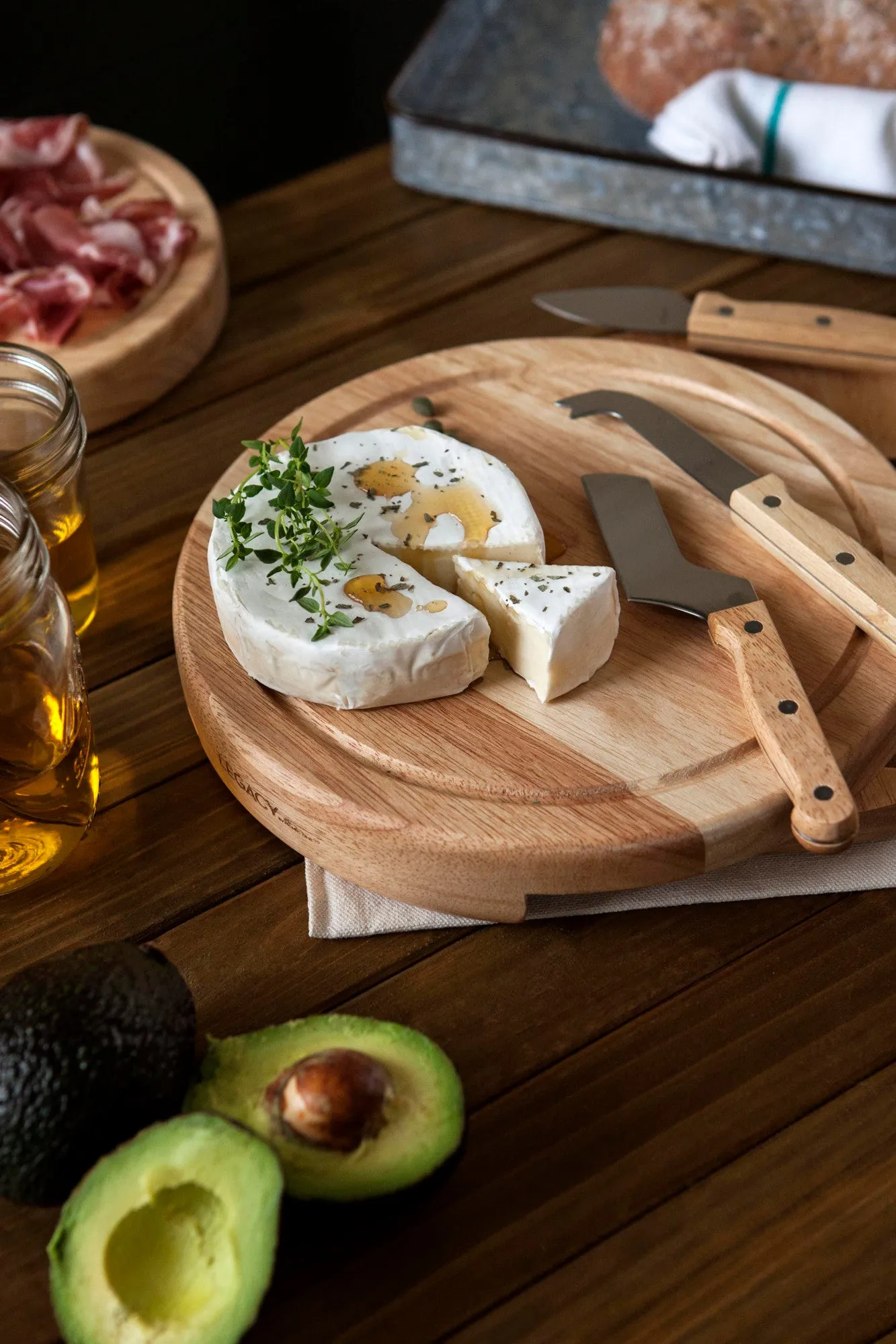 Boise State Broncos - Circo Cheese Cutting Board & Tools Set