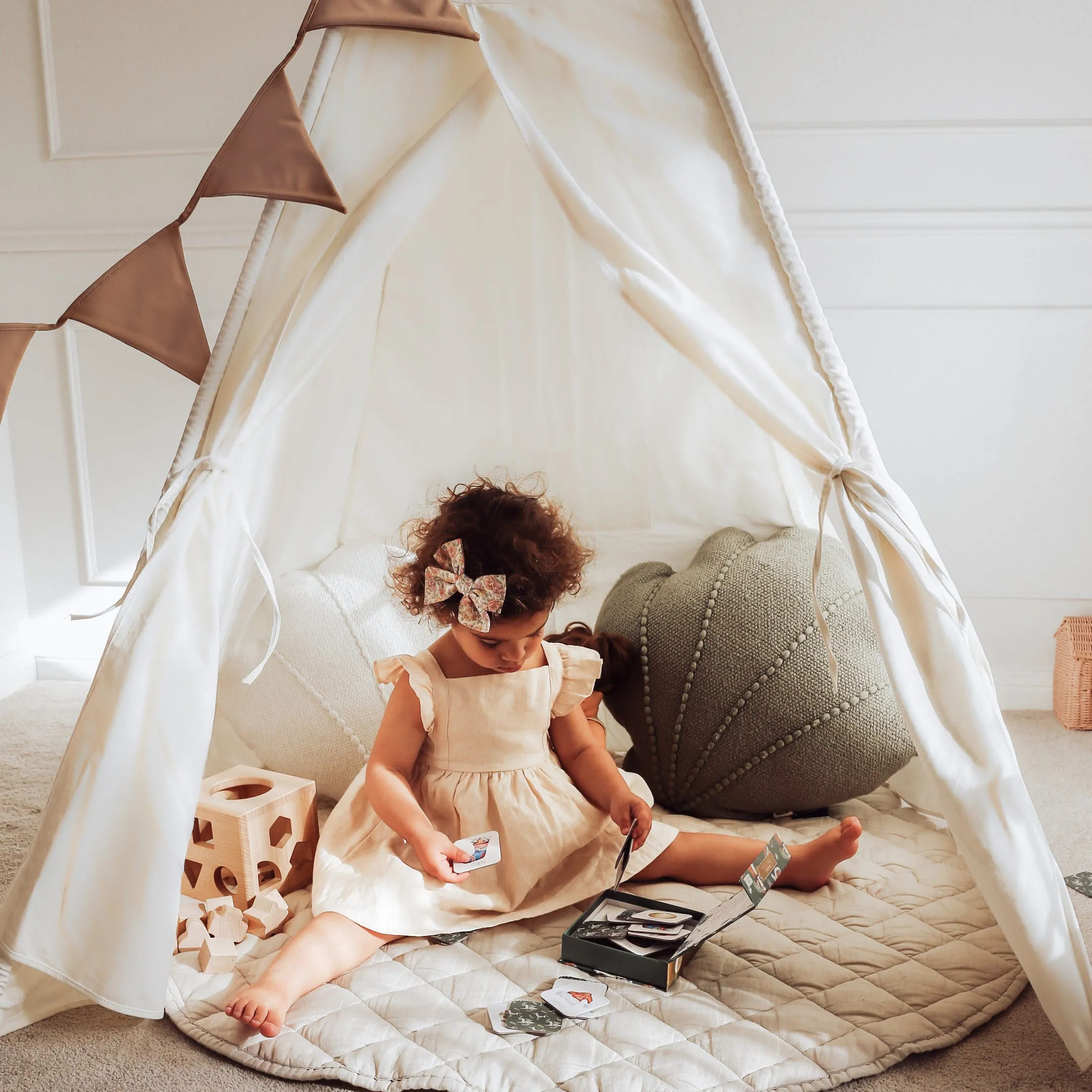 Kids Teepee Tent | White